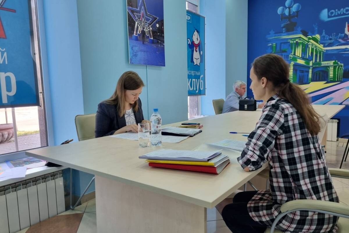 Неделя приемов родителей по вопросам материнства и детства пройдет в Омской области