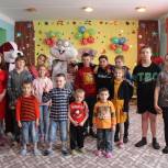 Кукольные представления, мастер-классы и подарки - активисты партии провели мероприятия для амурских ребят