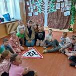В Череповце дворы, отремонтированные в 2021-2022 гг., проверил партийный десант