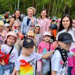Мастер-классы, квесты и подарки: «Единая Россия» поздравила югорчан с Днём защиты детей