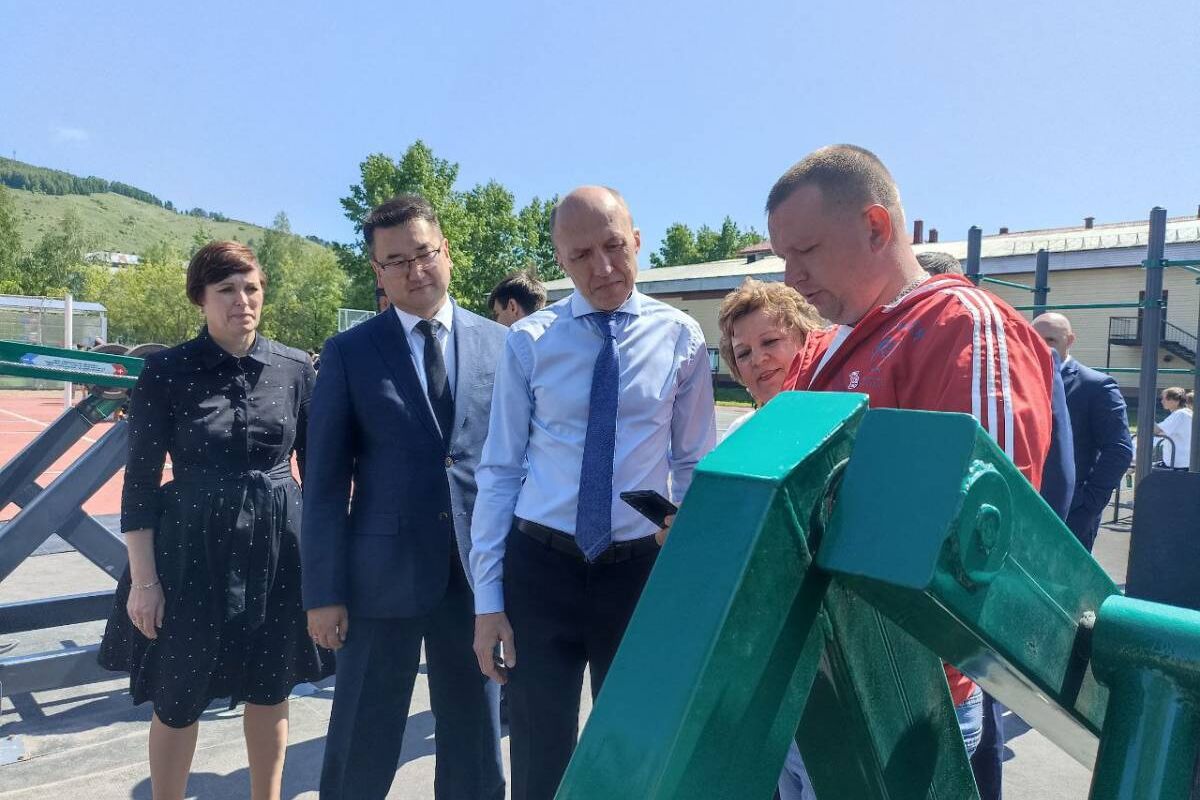 «Умная» спортивная площадка открылась в Горно-Алтайске
