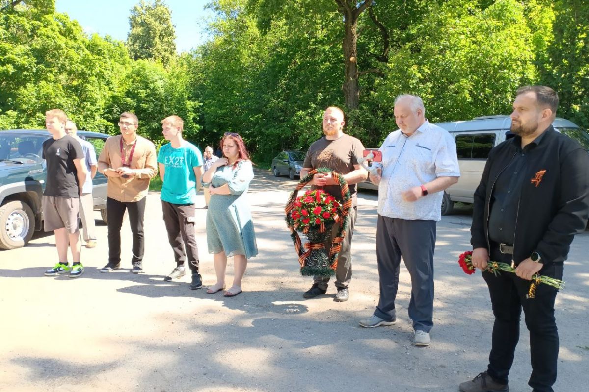 Борис Воловатов и Сергей Белов приняли участие в памятных мероприятиях в  Центральном округе Тулы