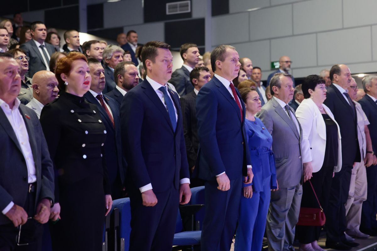 Губернатор Белгородской области, Секретарь регионального отделения Партии Вячеслав  Гладков выступил с ежегодным отчетом на заседании Облдумы | 18.06.2024 |  Белгород - БезФормата