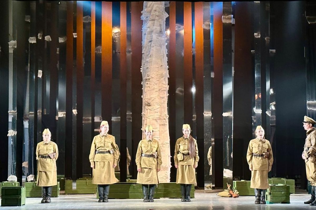 В театре Татарстана при поддержке «Единой России» поставили новый спектакль