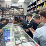 «Единая Россия» проверила работу табачных магазинов в Москве