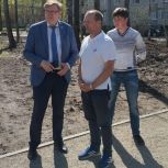 Школы, скверы, общественные территории: «Единая Россия» проверила ремонт и строительство объектов народной программы