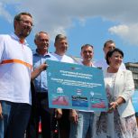 При поддержке «Единой России» в Мелитополе открылась мультиспортивная площадка «Точка спорта»
