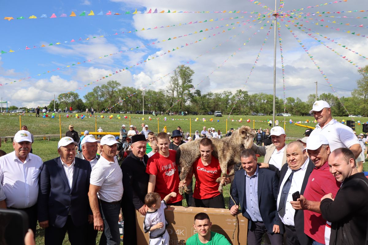 В Дрожжановском районе отметили Сабантуй | 13.06.2024 | Казань - БезФормата