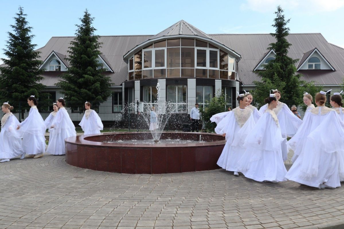 В Черемшане запустили еще один фонтан | 21.06.2024 | Казань - БезФормата