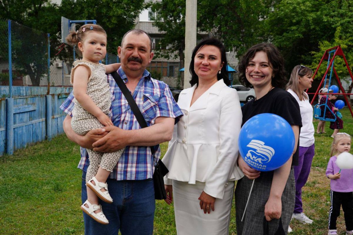 В регионе отметили международный День соседей | 01.06.2024 | Новости  Оренбурга - БезФормата