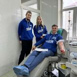 Партийцы и молодогвардейцы отметили Всемирный день донора крови социальной акцией