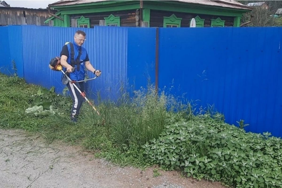 Кемеровские единороссы помогли матери участника СВО