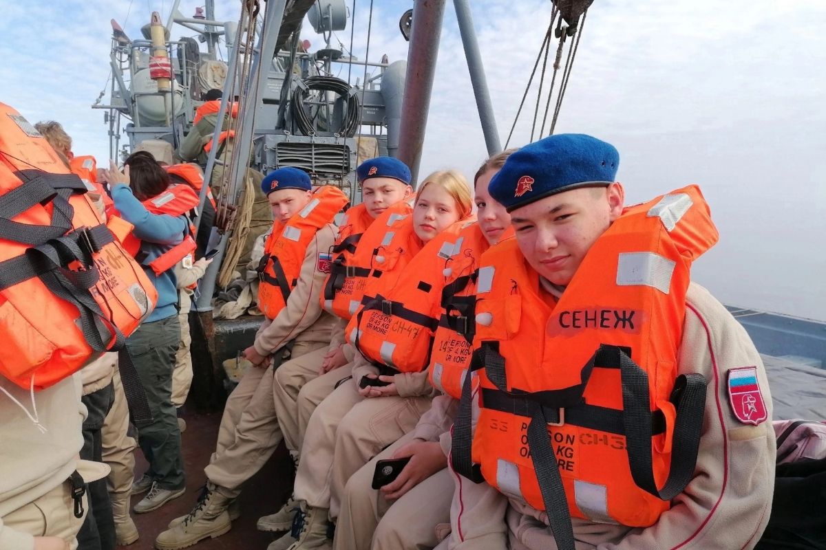 В Архангельск из пятидневного морского путешествия на Соловки вернулись  юнармейцы-юнфлотовцы