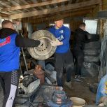 Ямальские молодогвардейцы оказали помощь семье бойца СВО
