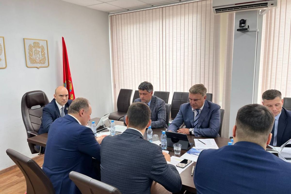 Егор Васильев провел совещание в рамках партийного проекта «Выбирай своё»