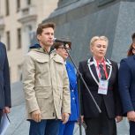 Сенатор СФ от Архангельской области Иван Новиков принимает участие в международной патриотической акции