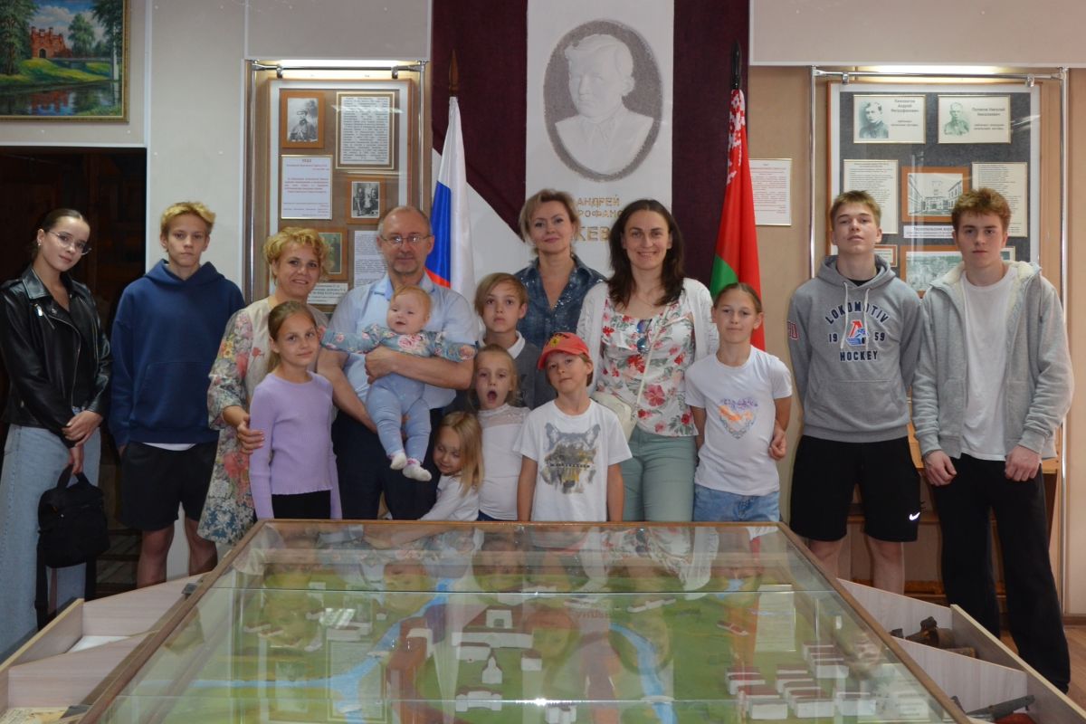 В Заречном открылся Центр семейных инициатив «Многодетный Сурский край»