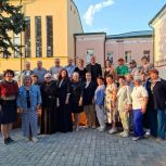 В штабе общественной поддержки «Единой России» в Рязани прошёл концерт «Свеча памяти»