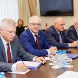 Заседание фракции «Единой России» в Магаданской областной Думе: подведены итоги и обозначены планы на будущее