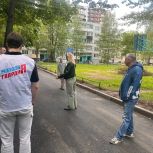Общественный контроль дворовых территорий провели в Великих Луках