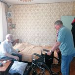 Депутат «Единой России» оказал помощь труженику тыла