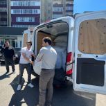 В штабе общественной поддержки партии «Единая Россия» состоялась передача материала для изготовления маскировочных сетей.