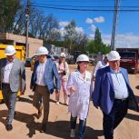 Партдесант «Единой России» оценил строительство нового корпуса детской больницы