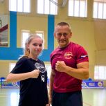 Дмитрий Аксёнов провёл функциональную тренировку для юных советчан