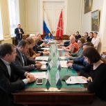 Депутаты «Единой России» в петербургском парламенте предложили обязать торговые сети чётко указывать стоимость товара и условия его продажи