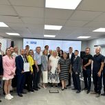В Штабе общественной поддержки наградили активистов партии «Единая Россия»