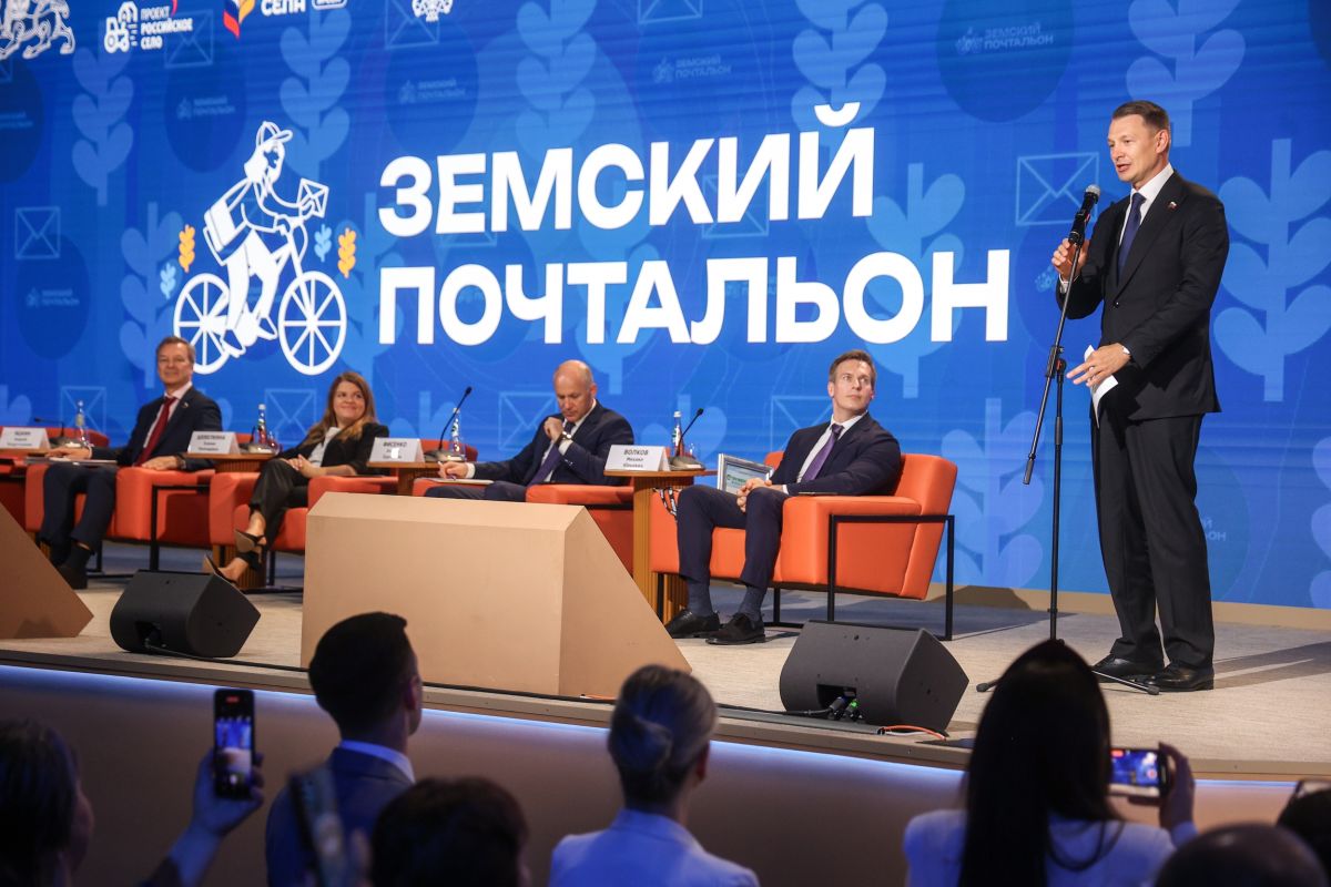 «Единая Россия» назвала имена лучших почтальонов страны