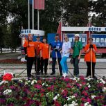 «Единая Россия» и МГЕР навели порядок в общественных и памятных местах Челябинской и Архангельской областей