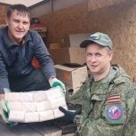 При поддержке «Единой России» бойцам на передовую привезли гумпомощь из Воронежской области