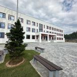В преддверии нового учебного года продолжается комплектование школы, построенной в микрорайоне Венеция в Костроме