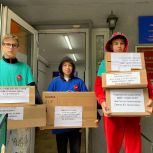 Активисты Октябрьского района продолжают собирать гуманитарную помощь