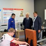 Азат Ягафаров ознакомился в Бавлинском районе с работой центра реабилитации на колёсах