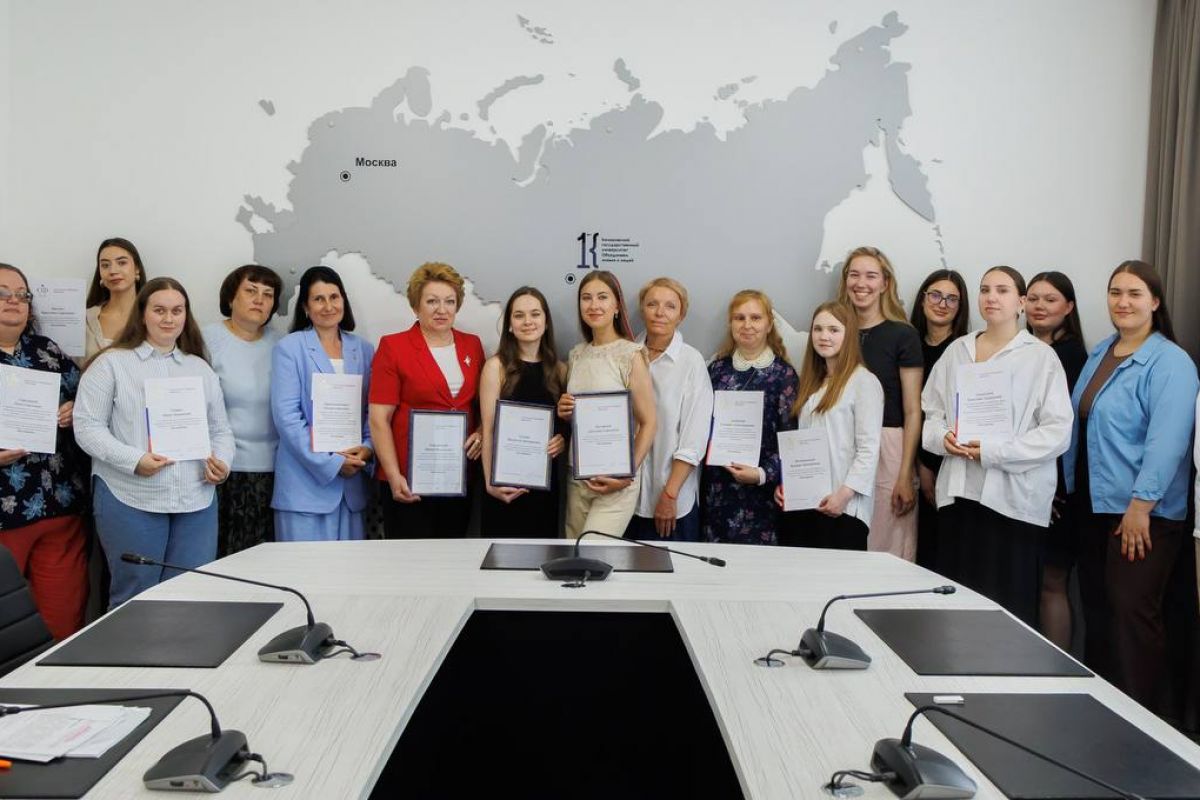 Кузбасские единороссы поддержали проект о женщинах-героях