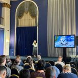 «Единая Россия» организовала музыкальный фестиваль в честь Дня России в Театре Российской армии