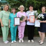 В актовом зале ГБУЗ Районной больницы села Варна состоялось торжественное церемония, посвящённая празднику Дню медицинского работника