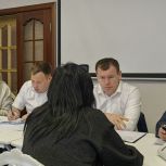 Дмитрий Жуков встретился с жильцами пострадавшего дома в Серове
