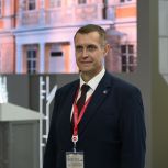 Роман Калинин: Технологии виртуальной реальности помогают вузам решать проблему доступа к фармацевтическим заводам