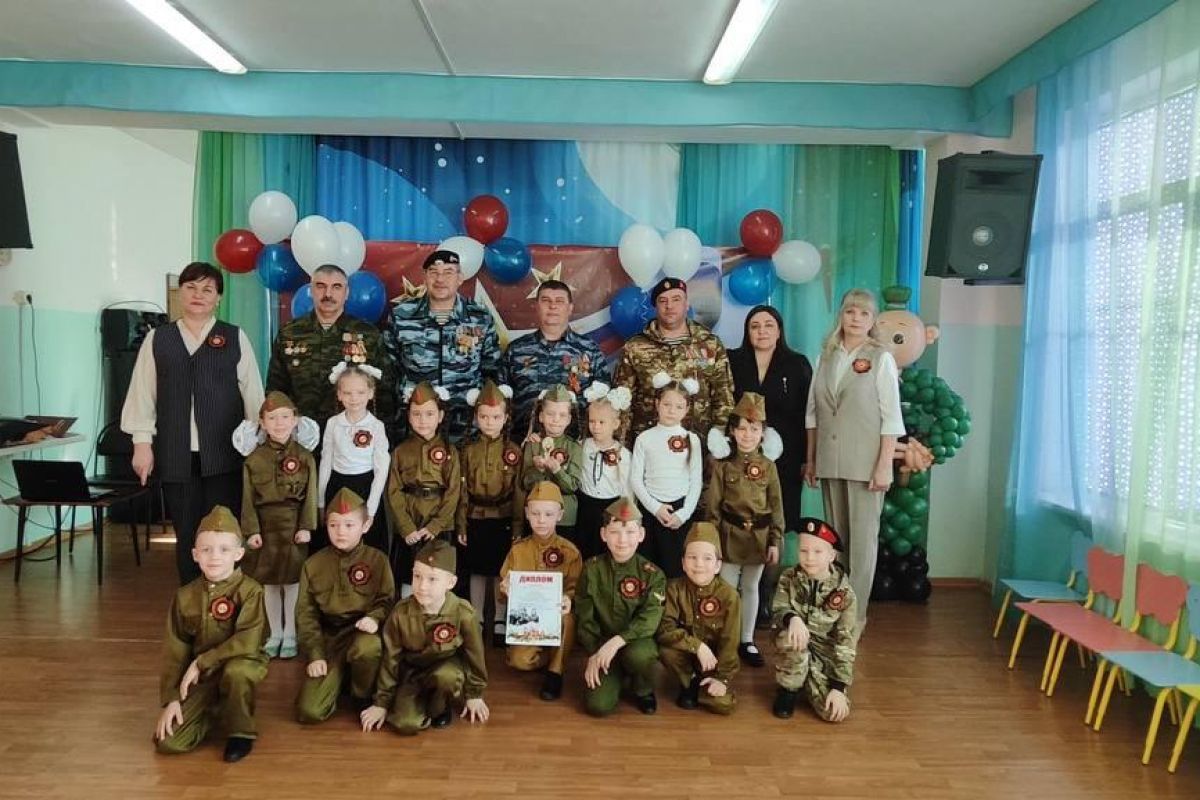 В Приморском крае «Единая Россия» организовала День строевой патриотической песни для дошкольников