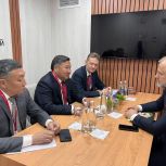 Владислав Ховалыг встретился с X5 Group