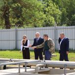 Экологичная перезагрузка в Монастырщине. Депутат Госдумы от «Единой России» Сергей Неверов проверил работу очистных в районном центре
