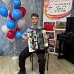 В Захаровскую детскую школу искусств поступили новые музыкальные инструменты