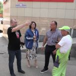 Партийный десант проконтролировал ход ремонта социально значимых объектов Заволжского района