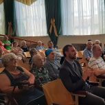 «Старшее поколение» поздравило социальных работников праздничным концертом