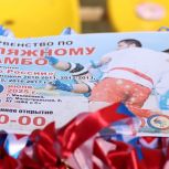 В Михайловке при поддержке партпроекта «Выбор сильных» прошли соревнования по пляжному самбо