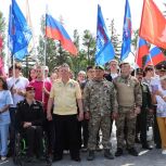 Ветераны СВО, волонтеры и активисты партии «Единая Россия» приняли участие в праздновании Дня России