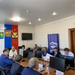 В Искитиме «Единая Россия» провела совещание-семинар с предпринимателями